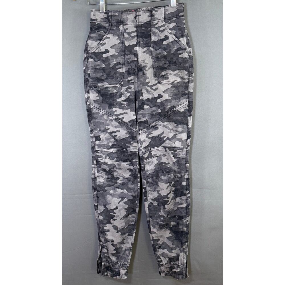 SPANX Stretch Twill Cargo Jogger XS Camo High Rise Tummy Control